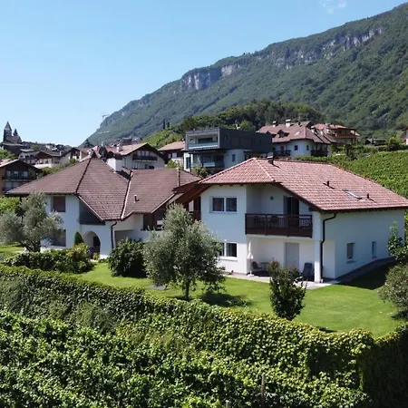 Unterstoan Hof Apartment Termeno