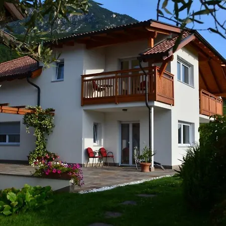 Apartment Unterstoan Hof Termeno